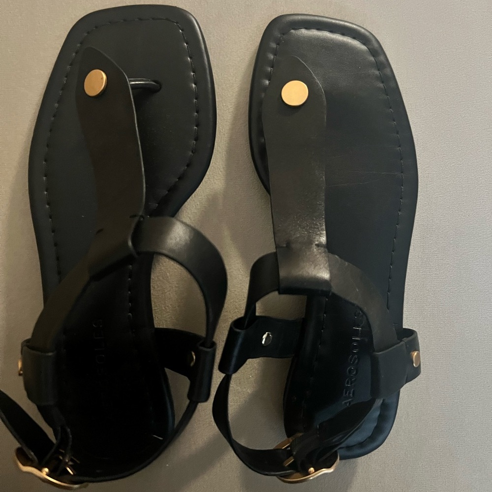 AEROSOLES Sandals